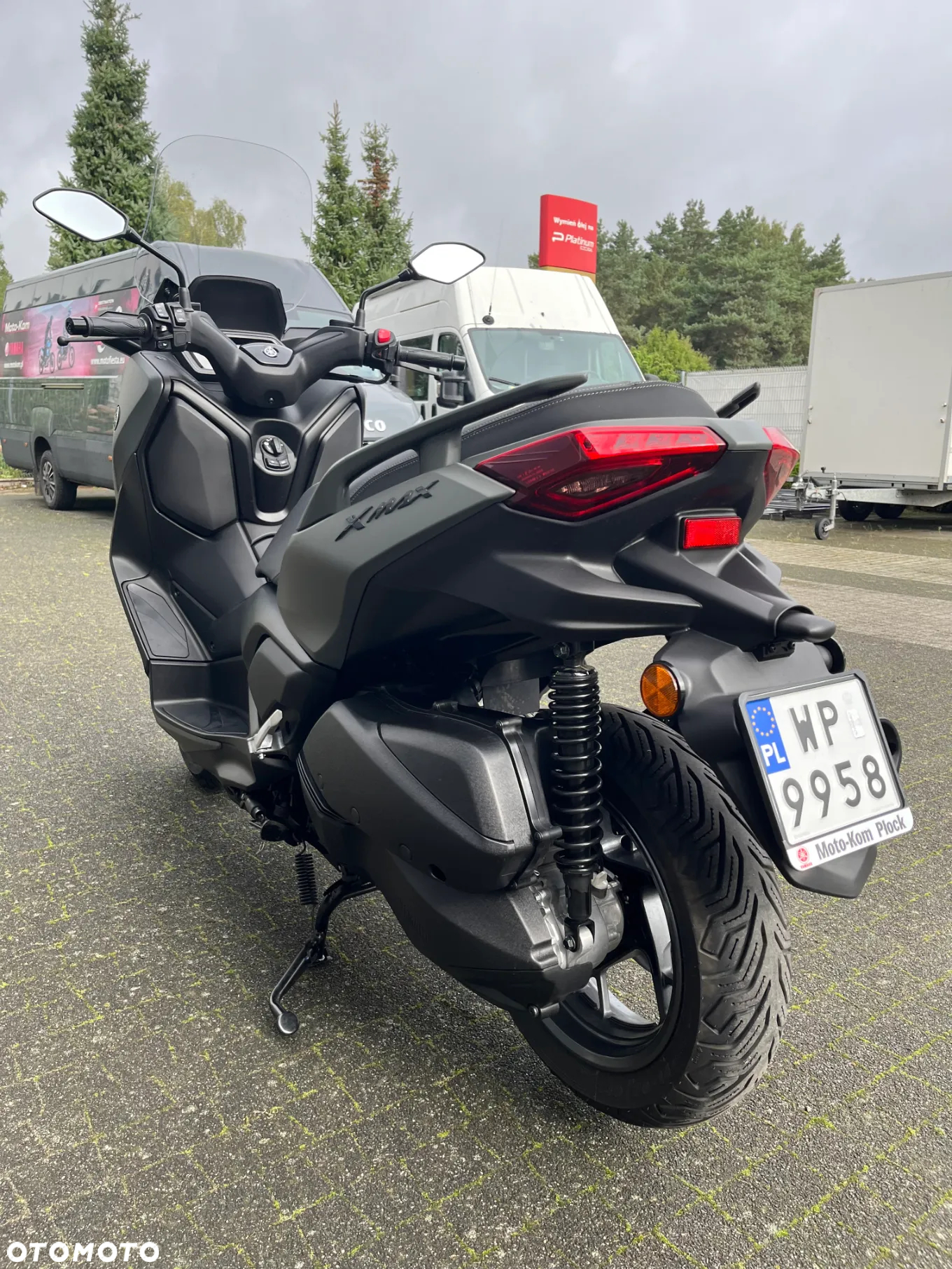 Yamaha X-max - 4