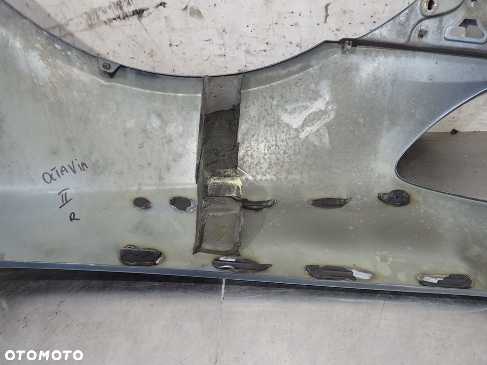 BŁOTNIK PRAWY PRZEDNI SKODA OCTAVIA II 1.6TDI LIFT - 12