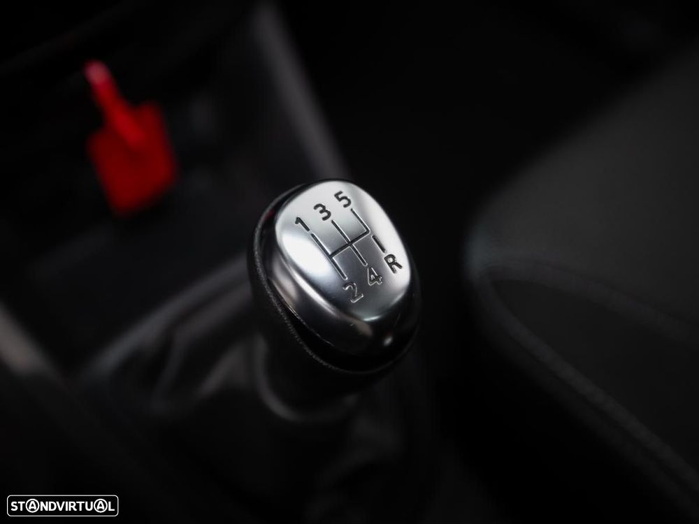 Renault Clio 1.5 dCi Zen - 17