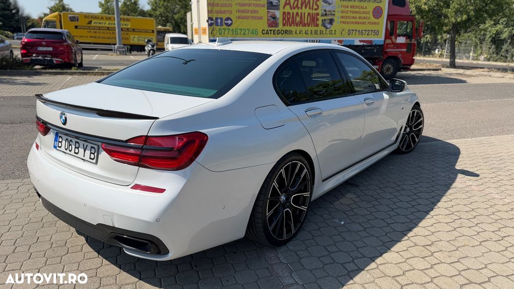 BMW Seria 7 740d xDrive - 17