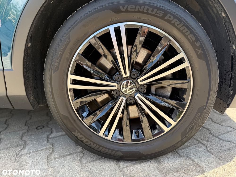 Volkswagen Tiguan 2.0 TSI 4Mot Elegance DSG - 20