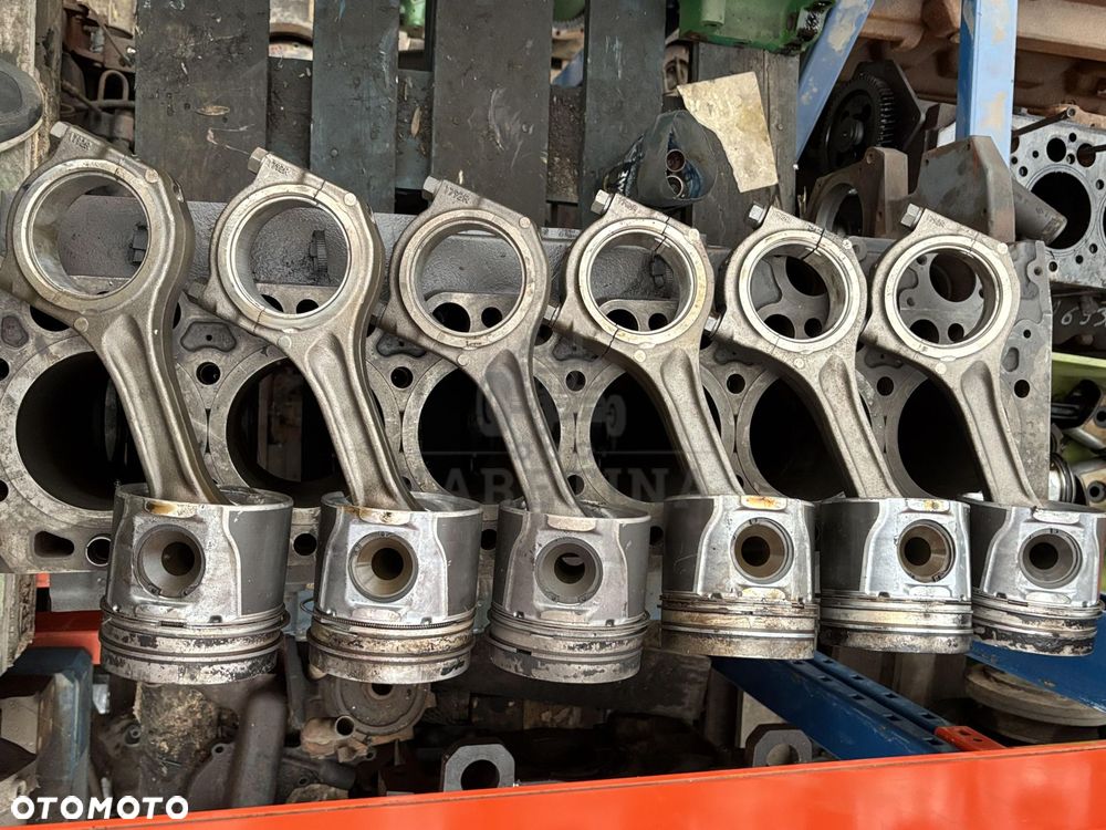 Deutz 04901791 Korbowód Korbowody 1792R - 1