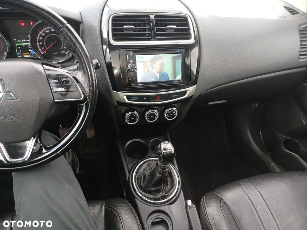 Mitsubishi ASX - 8