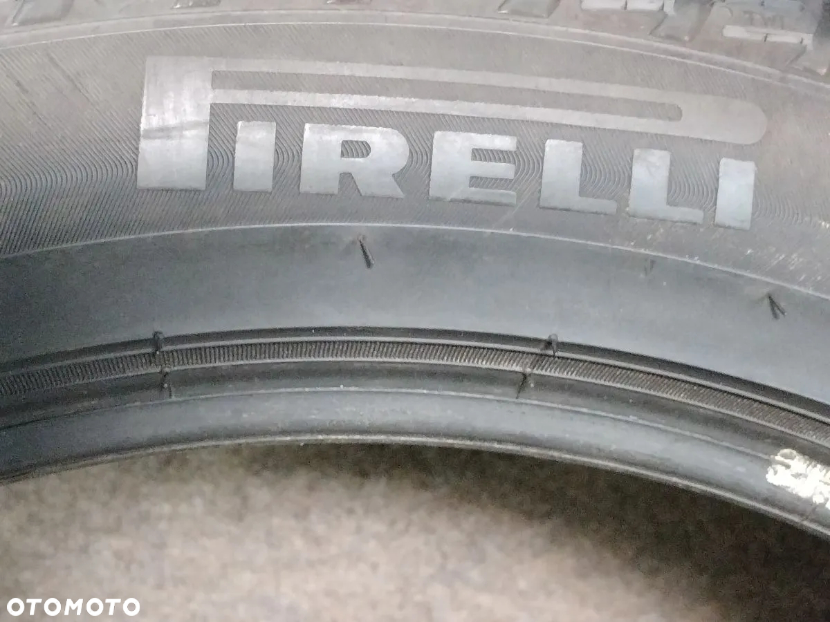 OPONA OPONY Zimowe Pirelli 225/50 R18 - 9