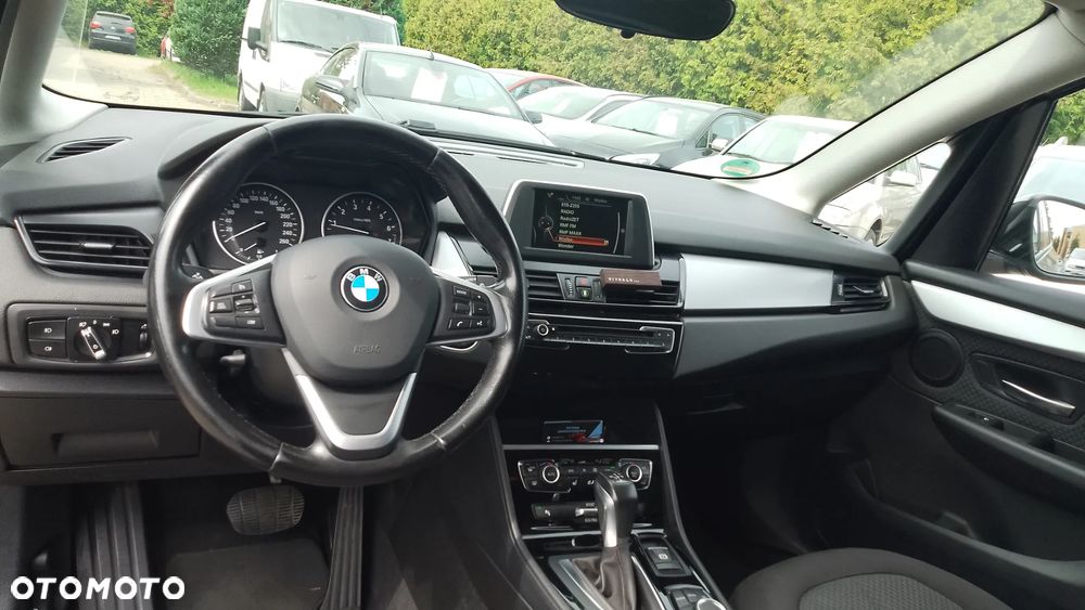 BMW Seria 2 220i Sport-Aut M Sport - 10