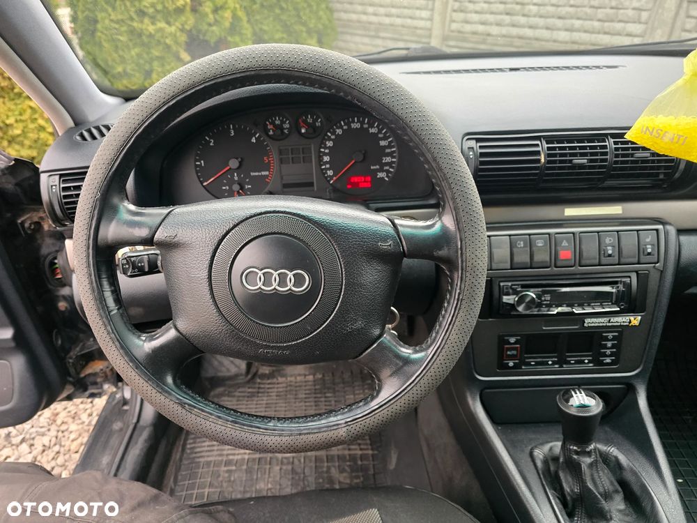 Audi A4 Limousine 1.9 TDI - 18