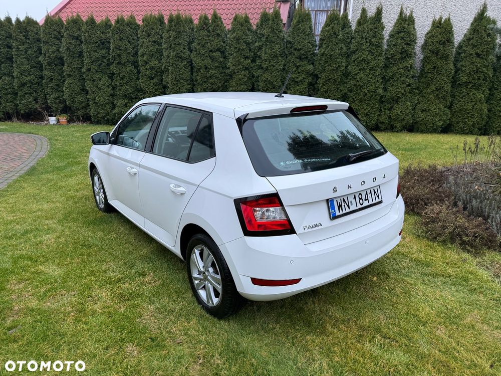 Skoda Fabia 1.0 Ambition - 11