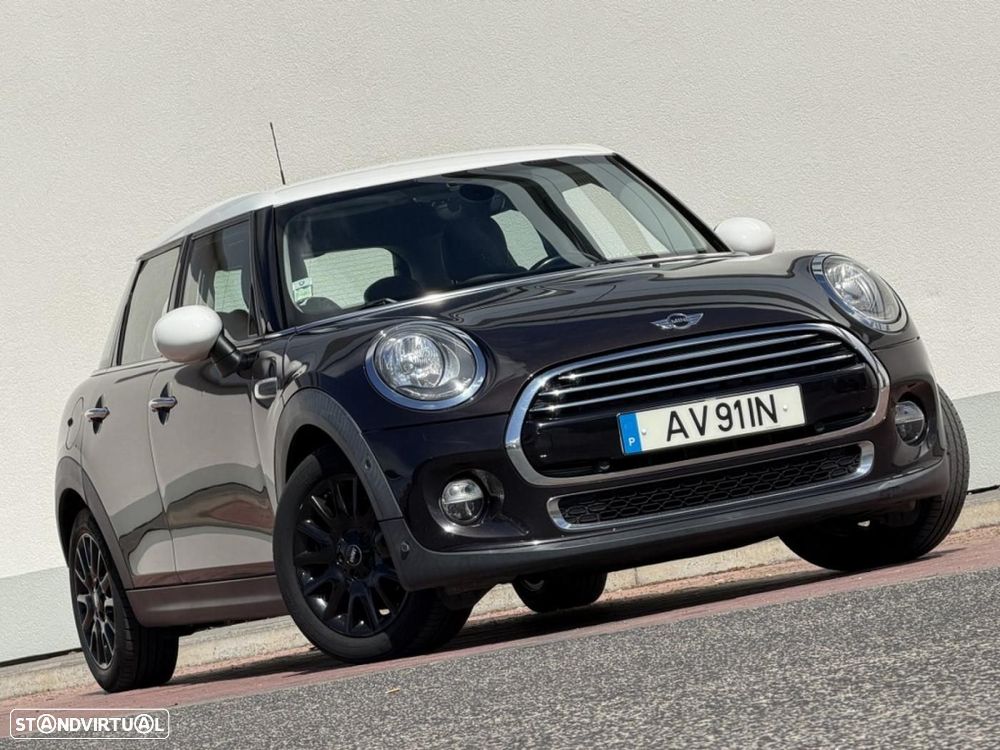 MINI 5 Portas Cooper D 4Business - 28