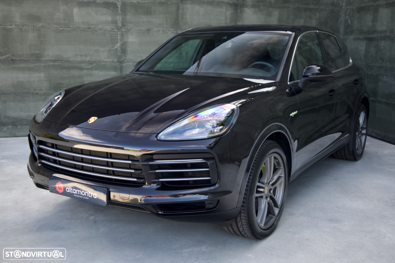 Porsche Cayenne E-Hybrid - 3