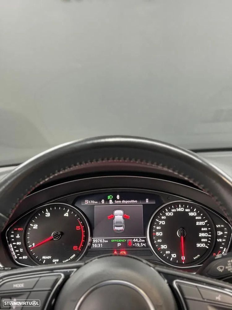 Audi A4 30 TDI Advanced S tronic - 23