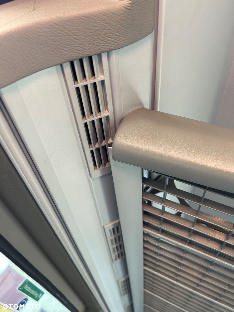 Mercedes-Benz sprinter - 3