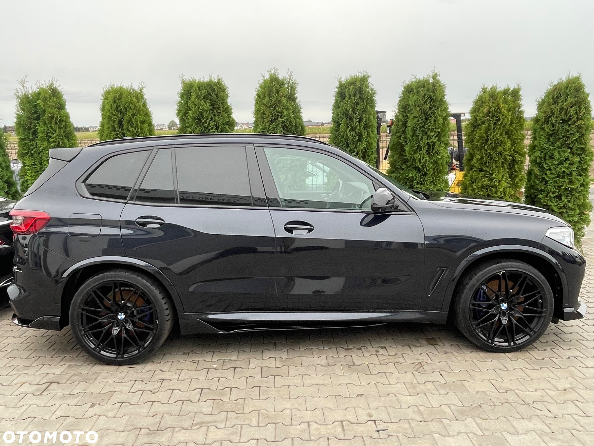 BMW X5 xDrive50i Sport-Aut - 3