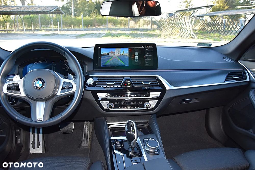 BMW Seria 5 520d MHEV - 20