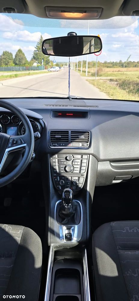 Opel Meriva - 9