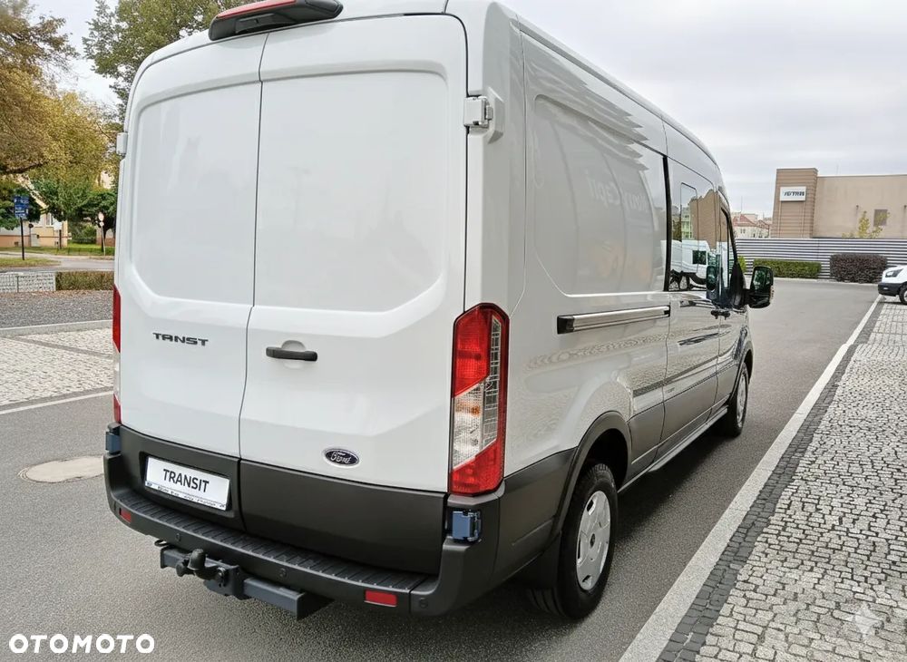 Ford Transit - 6