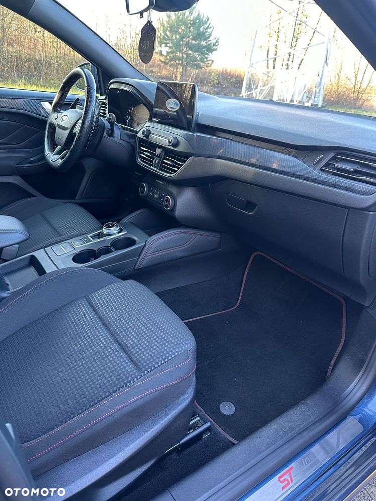 Ford Focus 1.5 EcoBlue Start-Stopp-System ST-LINE VIGNALE - 18