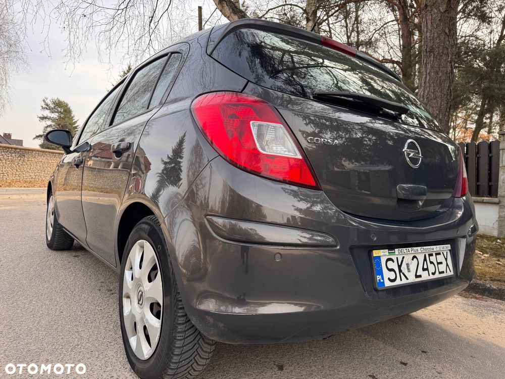 Opel Corsa 1.4 16V Graphite - 6
