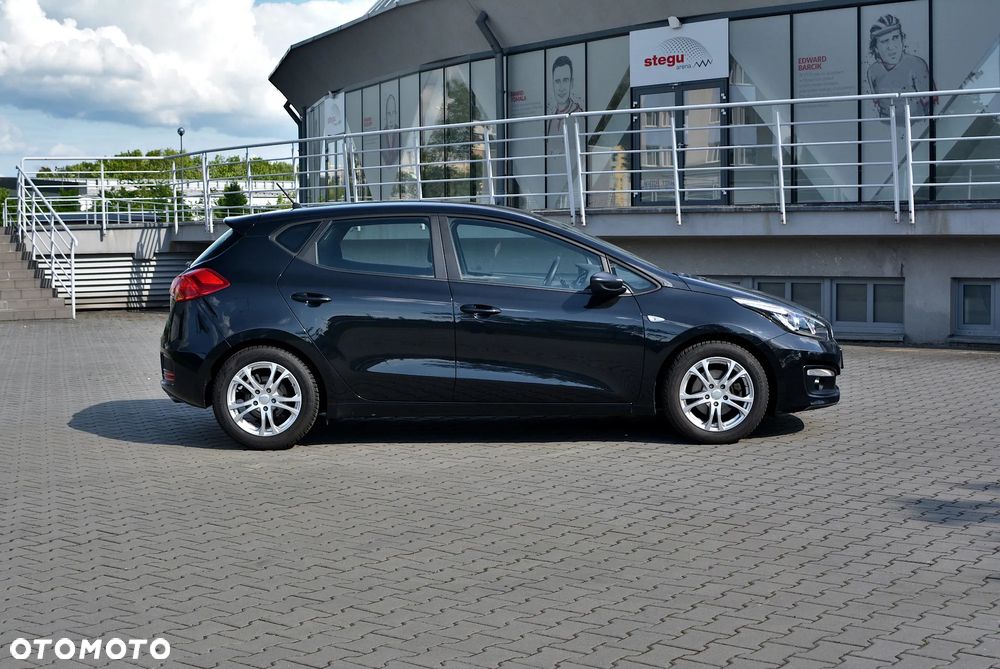 Kia Ceed 1.6 GDI Edition 7 - 3