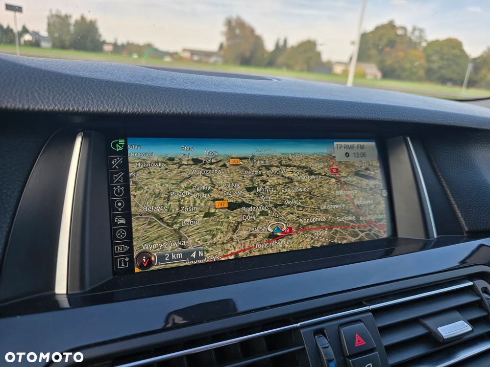 BMW Seria 5 518d - 21