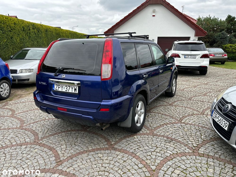 Nissan X-Trail 2.0 4x2 Comfort - 3