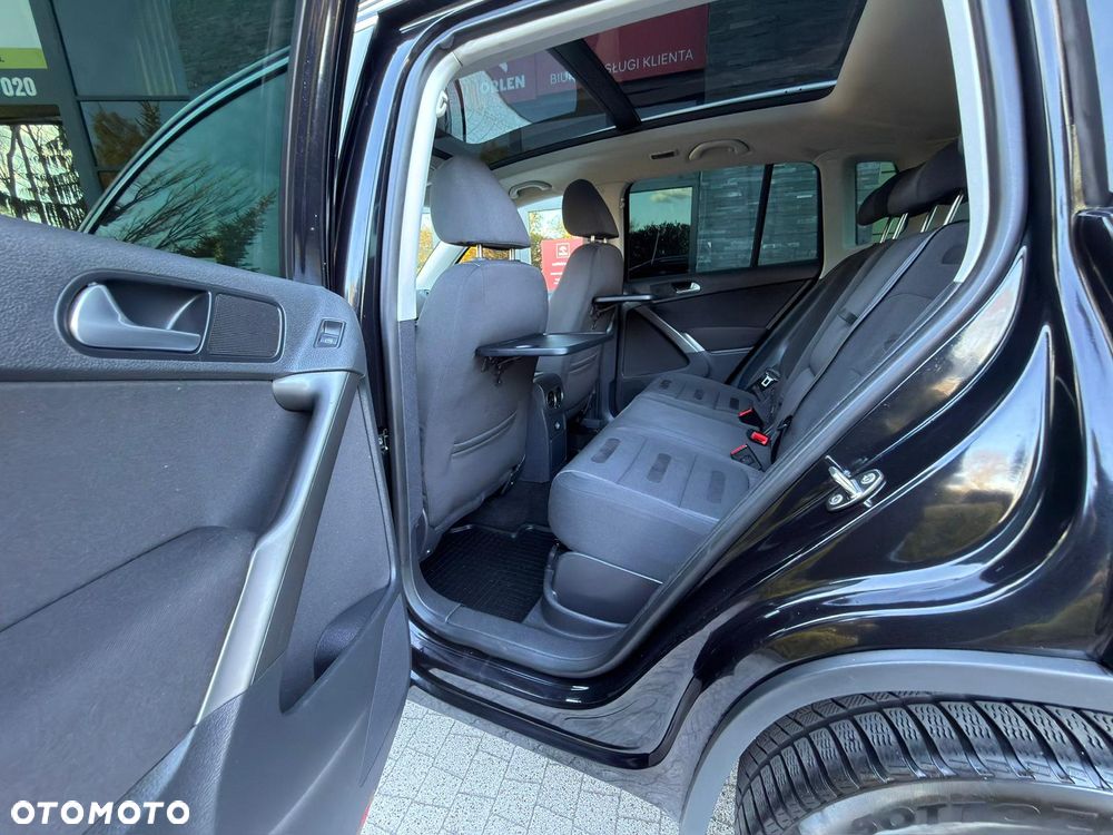Volkswagen Tiguan - 30