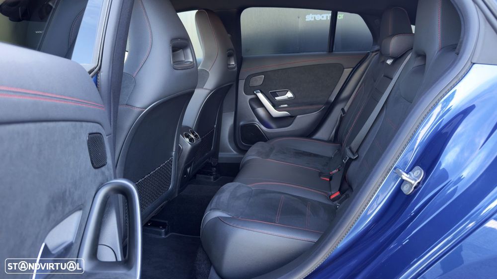 Mercedes-Benz CLA 250 e Shooting Brake AMG Line - 30