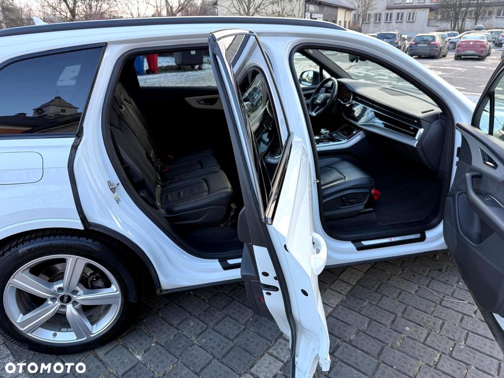 Audi Q7 45 TDI quattro tiptronic S line - 24