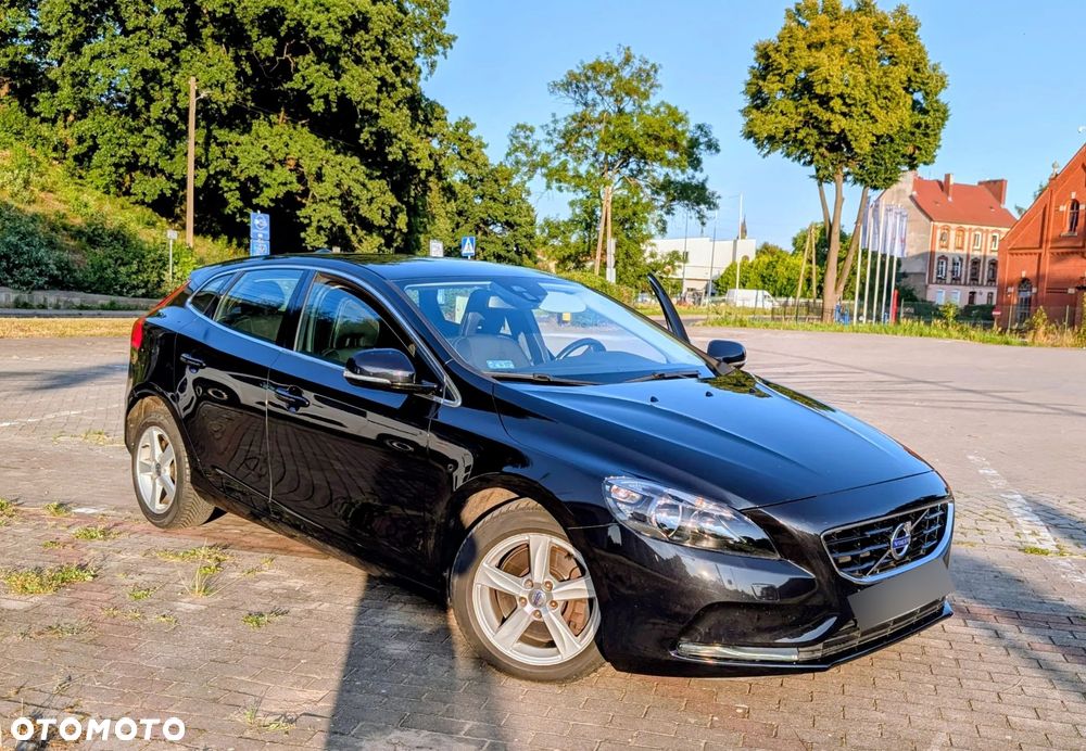 Volvo V40 D4 Momentum - 5