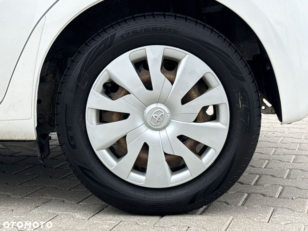 Toyota Yaris 1.5 Active - 26