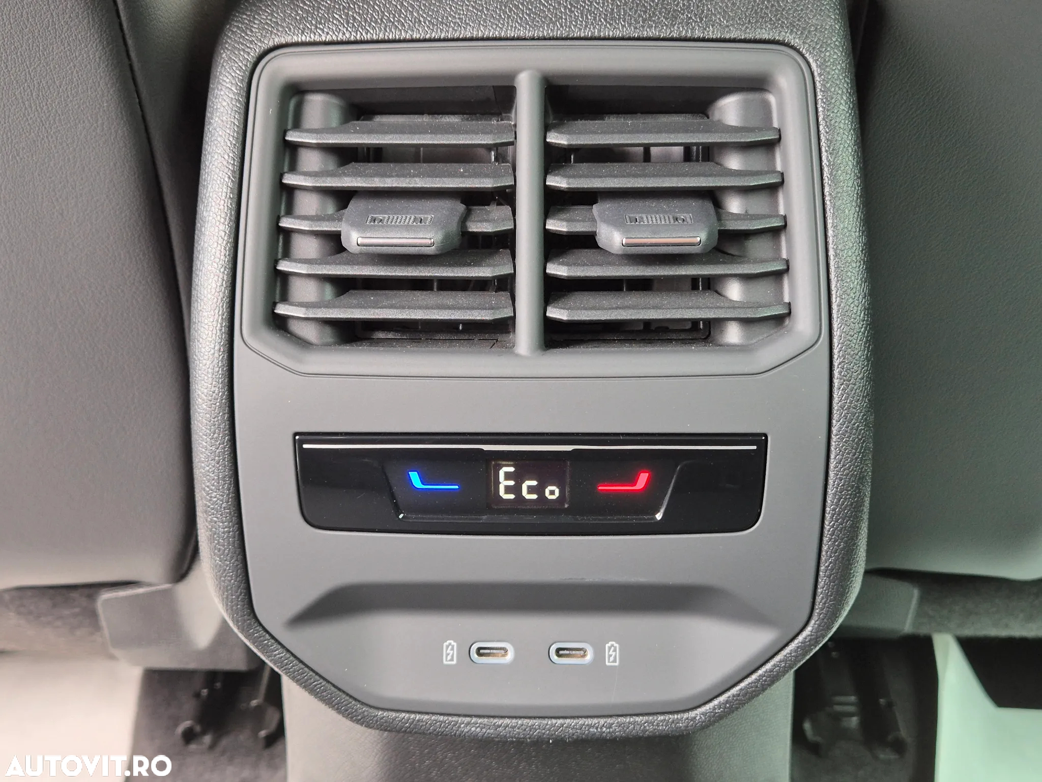 Cupra Leon 1.4 e-Hybrid (150 kW System) - 14