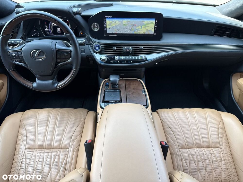 Lexus LS - 12
