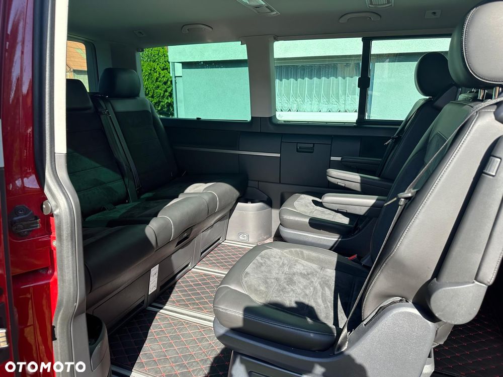 Volkswagen Multivan - 10