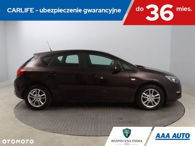 Opel Astra - 8