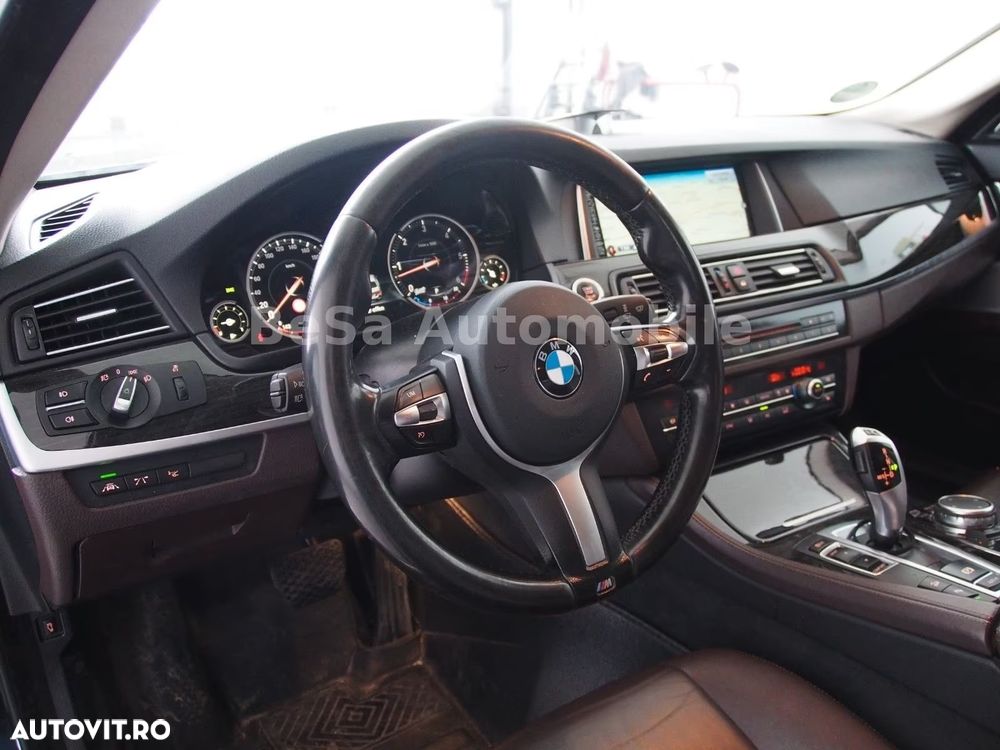 BMW Seria 5 530d xDrive Sport-Aut. Luxury Line - 15