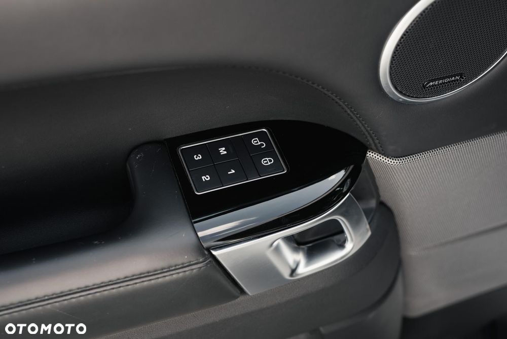 Land Rover Range Rover Sport - 27