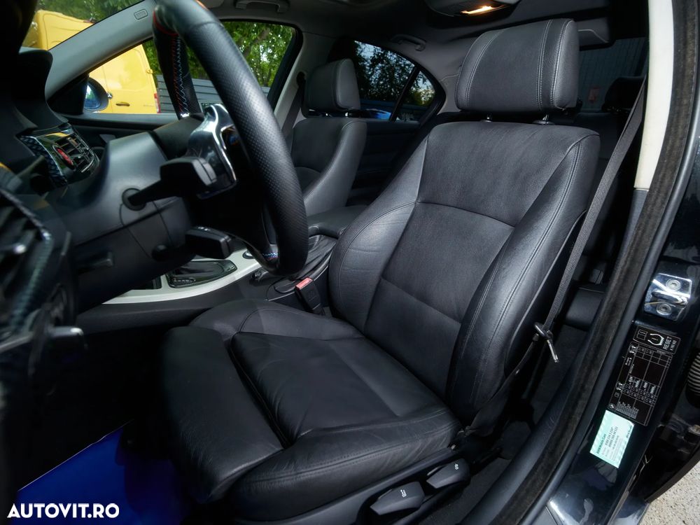 BMW Seria 3 325i xDrive Aut. M Sport Edition - 30