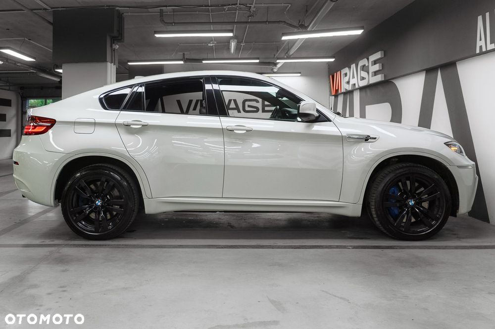 BMW X6M - 20
