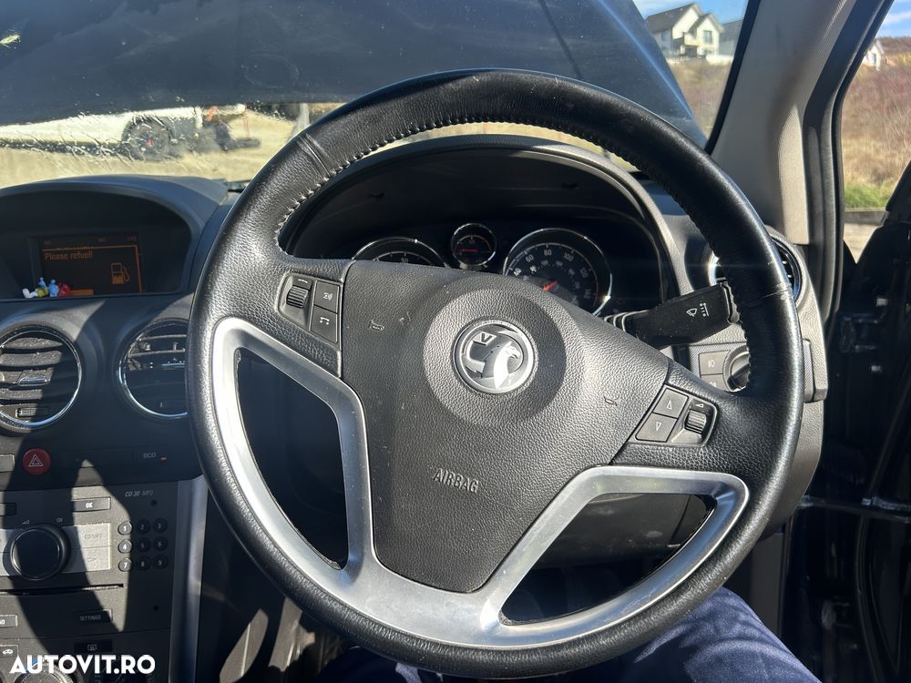 Cutie  viteza Opel Antara 2.2 - 5