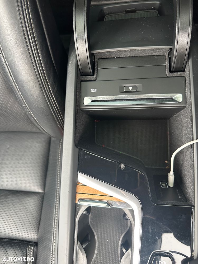 Volvo V90 D5 AWD Geartronic Inscription - 31