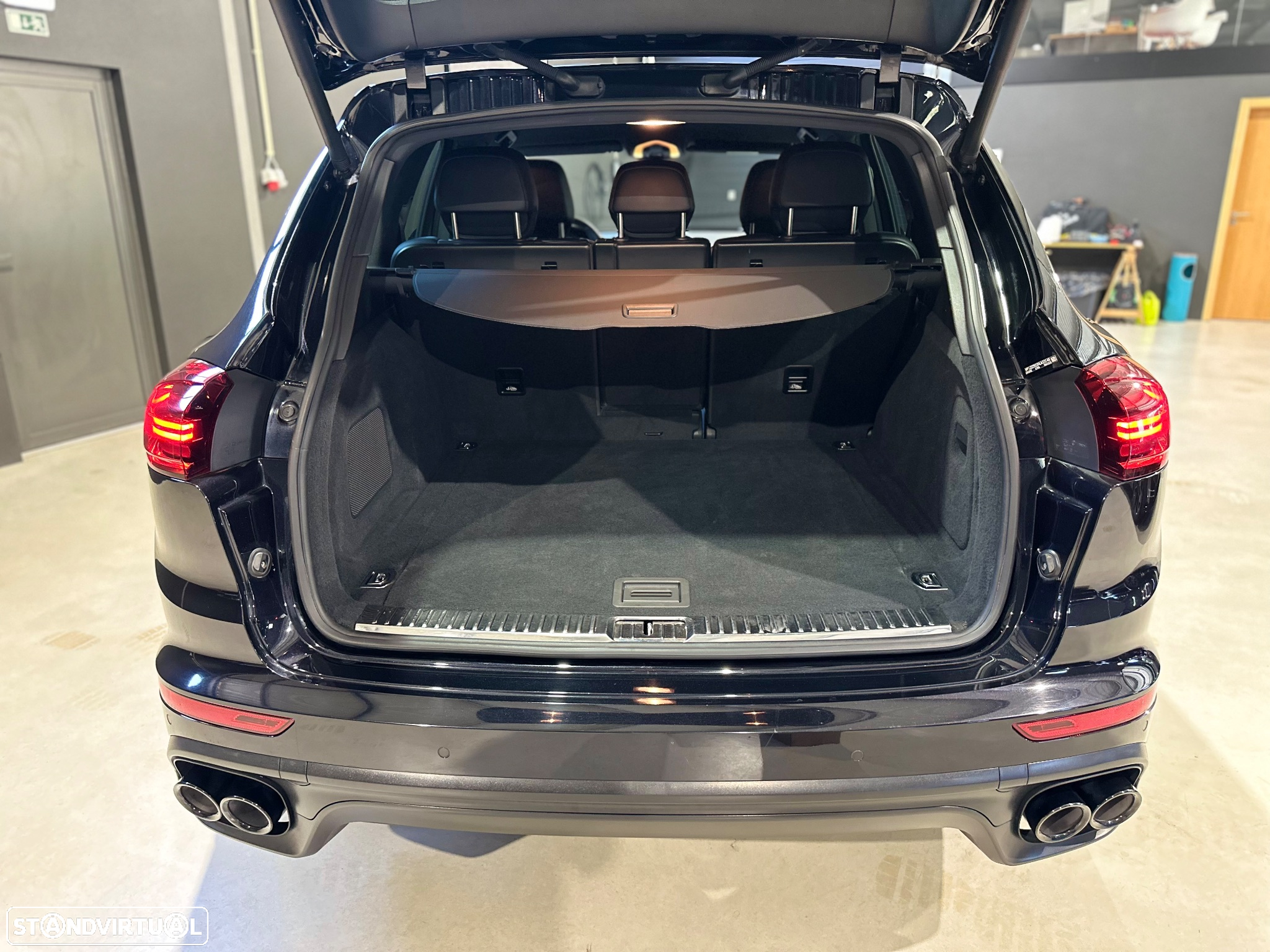 Porsche Cayenne Platinum Edition - 20