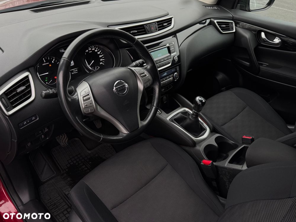 Nissan Qashqai 1.6 dCi 4x4 Acenta S&S - 13