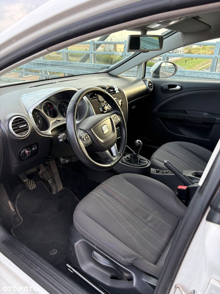 Seat Leon 1.6 TDI DPF Style Copa - 11