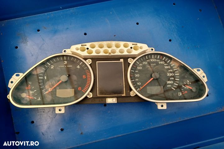Ceasuri bord 4F0920933J 4F0910930C Audi A6 4F/C6 [2004 - 2008] wagon - 1