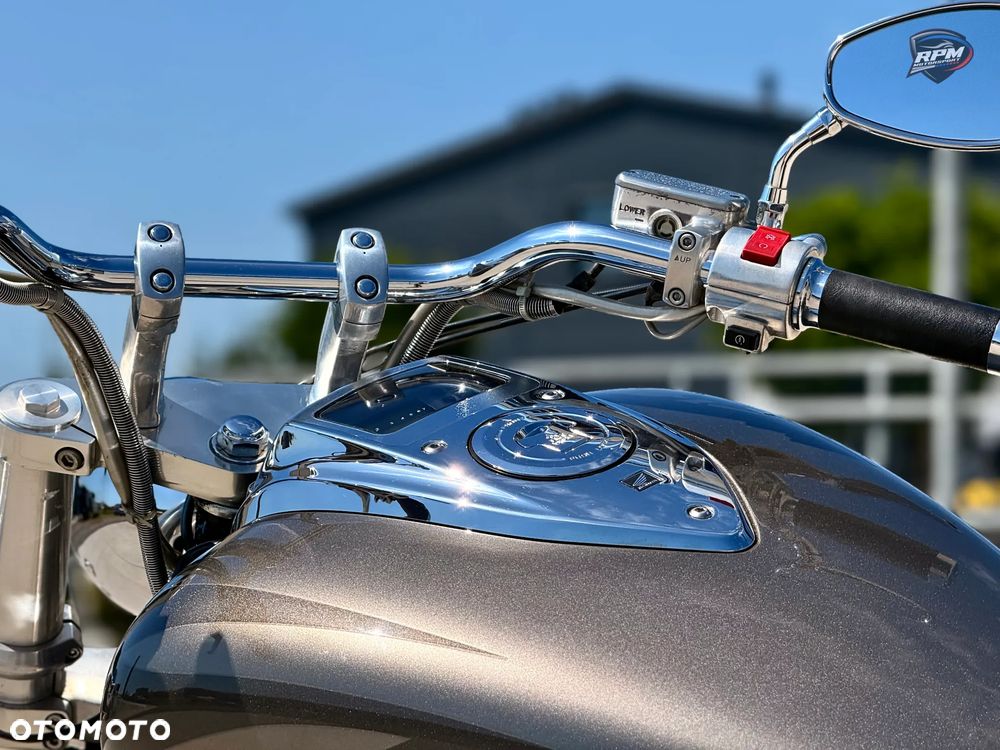 Honda VTX - 22