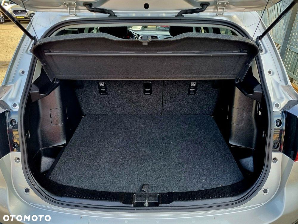 Suzuki SX4 S-Cross 1.4 Boosterjet Hybrid Comfort - 13