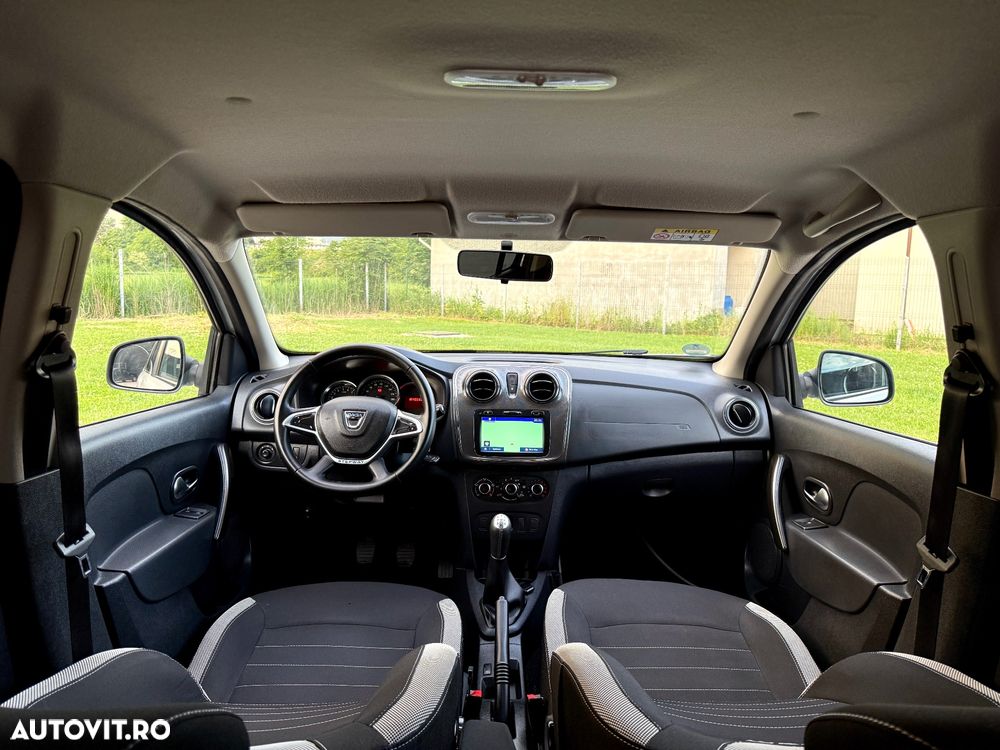 Dacia Logan Stepway 0.9 TCe - 8
