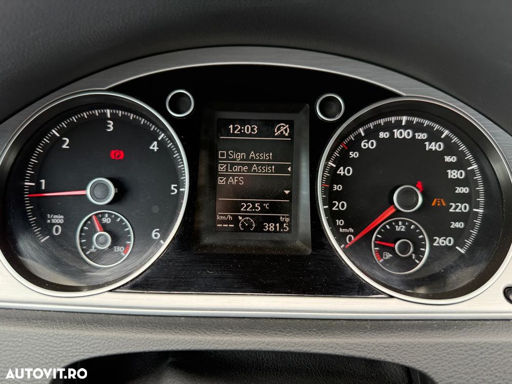 Volkswagen Passat Alltrack 2.0 TDI BlueMotion Technology - 16
