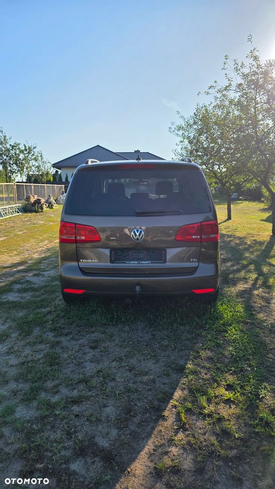 Volkswagen Touran 1.4 TSI Highline Perfectline - 8