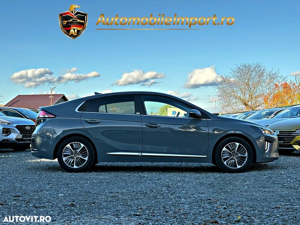 Hyundai IONIQ 1.6 GDI Style - 30