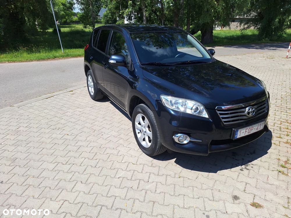Toyota RAV4 - 14